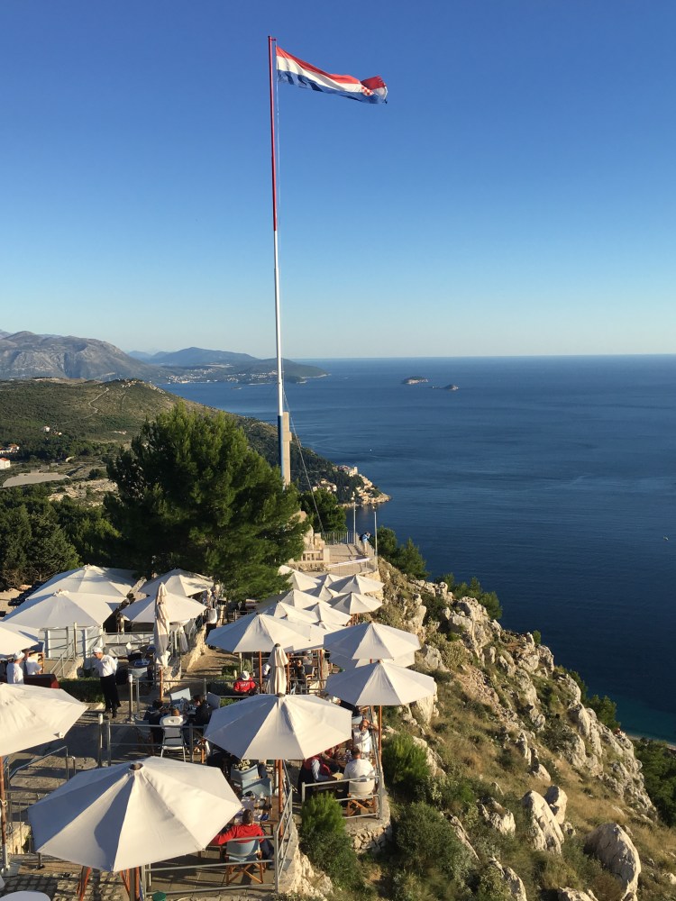 AEA5E37E-0222-47EF-9F0D-F7F064DEF228